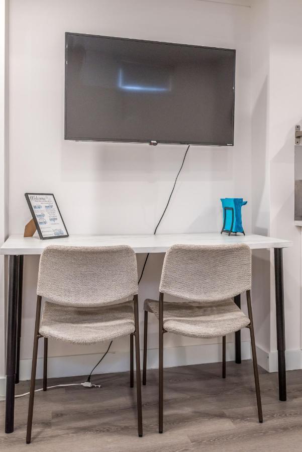 הליפקס Spacious Newly Renovated 1 Bedroom Suite מראה חיצוני תמונה